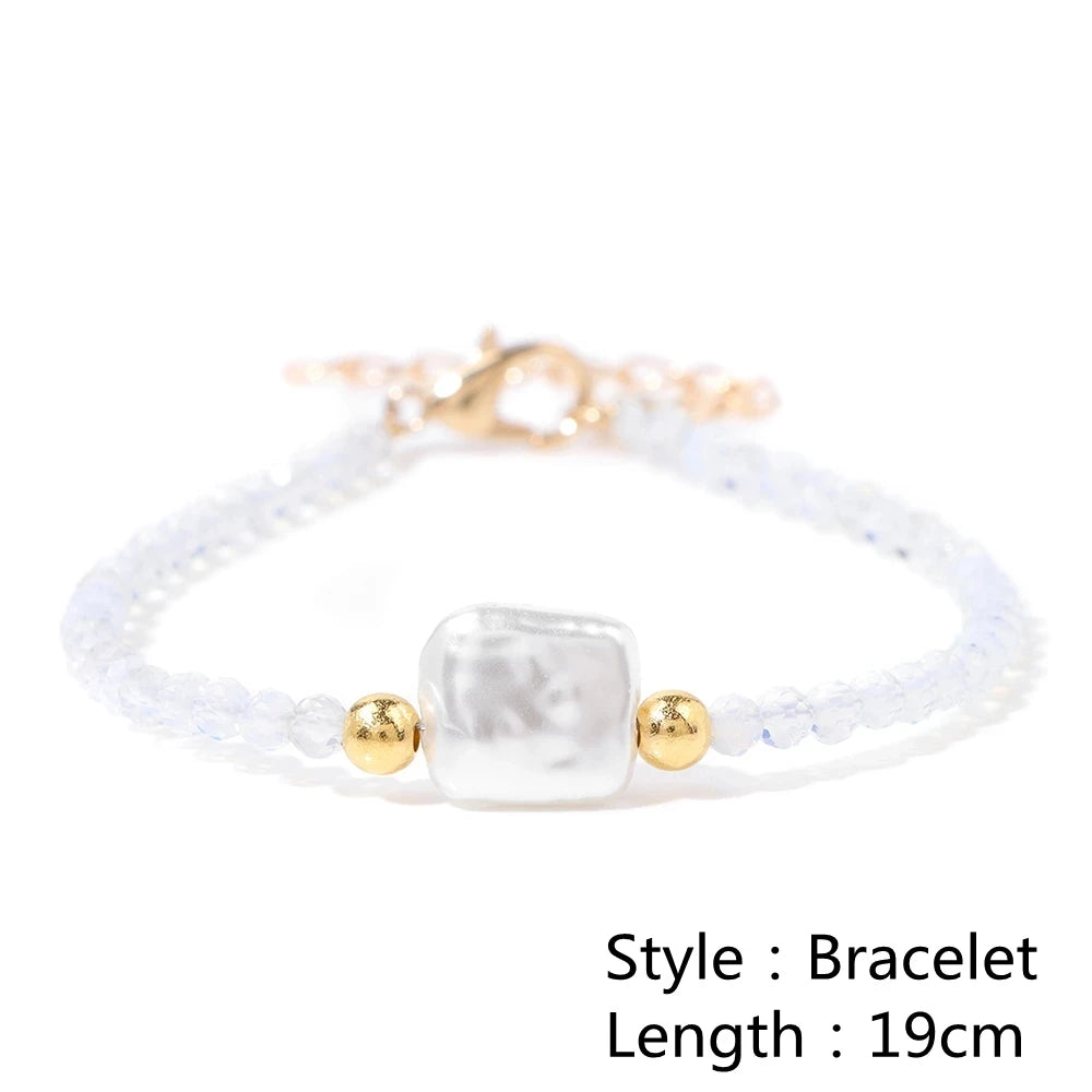 Female Pearl Pendant Necklace Natural Small Emerald Crystal Stone Necklace Gold Color Spacer Bead Heart Shape Buckle Necklace